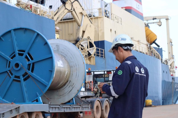 Delivery of Steel Metal Cable Reels Photo